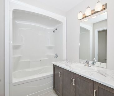 For Lease - 226 Bethune Avenue, Welland, Ontario - Photo 6