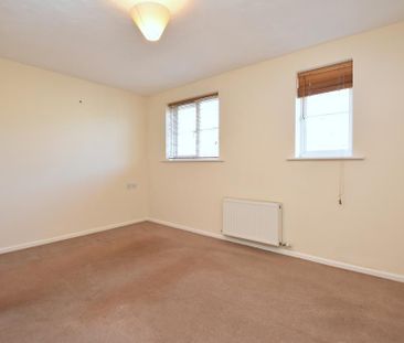 3 bedroom terraced house to rent - Photo 6