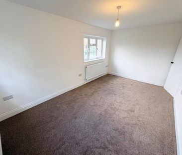 4 bedroom detached house to rent - Photo 5