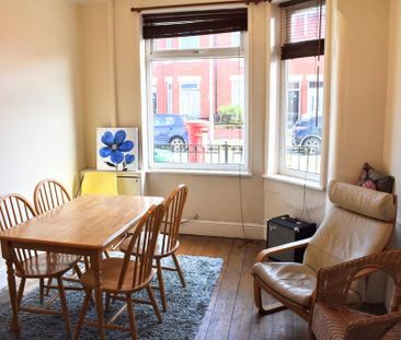 2 bedroom terraced house to rent - Photo 2