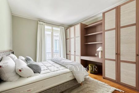 Appartement à louer Paris 6Ème - Odéon, Paris Rive Gauche, France16 000 EUR / Mois - Photo 2