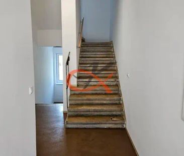 Pronájem nízkoenergetického bytu 2+kk s balkonem a parkovacím stání... - Fotografie 1