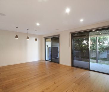 13 Wallumai Place, Ryde NSW 2112 - House For Rent | Domain - Photo 1