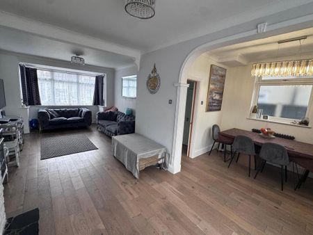3 bedroom house to rent - Photo 2