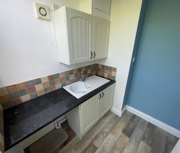 3 bedroom maisonette to rent - Photo 5