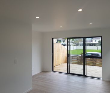 Property Management94D Bay Street, Red Beach - Townhouse for Rent - Photo 1