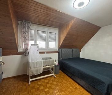 Appartement de 2.5 pièces mansardé au duplex au 3ème étage - Photo 4