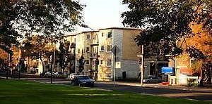 3 1/2 TOUT RÉNOVÉ, CHAUFFAGE ET EAU CHAUDE INCLUS, DISPONIBLE JUILLET - Photo 2