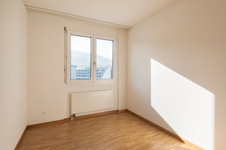 4.5 Zimmer, 99 m², 2. Stock - Photo 3