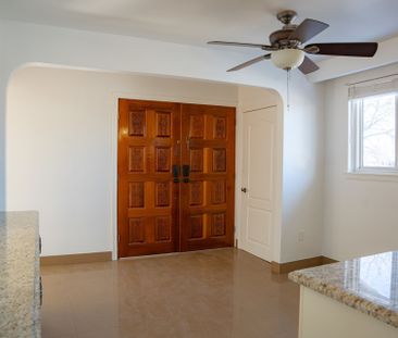 For Lease - 154 Shoreham Drive, Toronto, Ontario - Photo 4