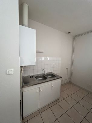 Location Appartement 2 pièces 52m² - Photo 1