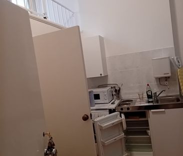 Studio Flat, Thrale Road Studio, SW16 - Photo 6