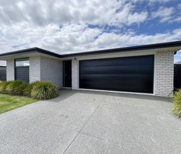 37 Tobollie Drive, Rolleston - Photo 3