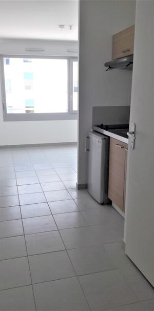 Location Appartement 1 pièce 21m² TOURS 37200 - Photo 1
