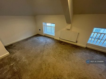 2 bedroom terraced house to rent - Photo 3