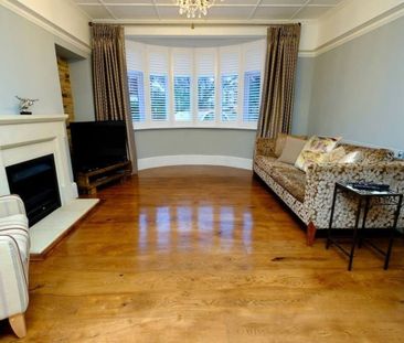 5 Bed Semi-Detached House, Wilbury Crescent, BN3 - Photo 6