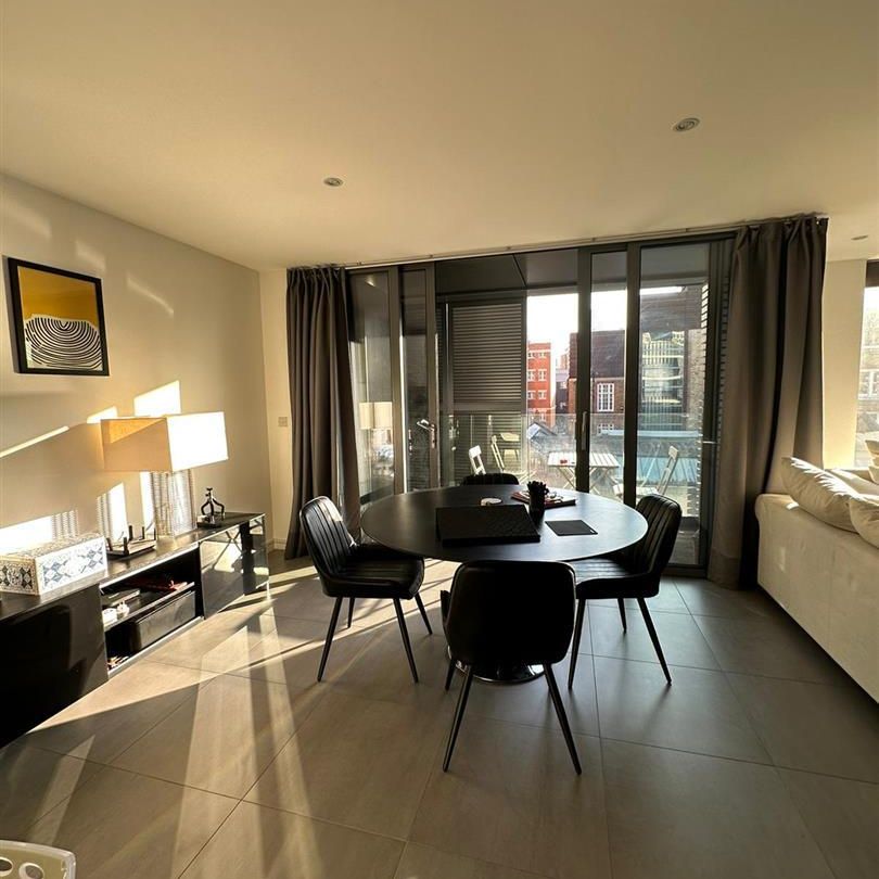 2 bed flat to rent in Union Street, London, SE1 - Photo 1