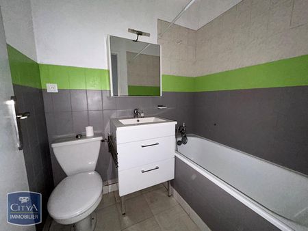 Location Appartement 1 pièce 24m² ST NAZAIRE 44600 - Photo 5