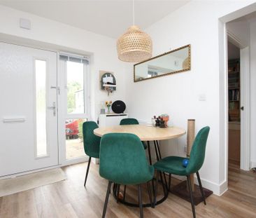 2 bedroom house to rent - Photo 3