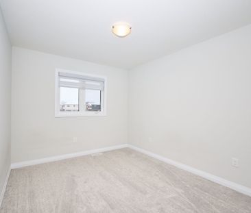 For Lease - 90 West Creek Court, Welland, Ontario - Photo 5