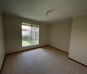 Beautiful Family Home in Tanunda - Photo 3