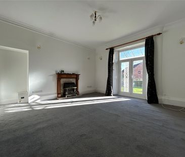 Holway Green, Taunton, TA1 - Photo 1
