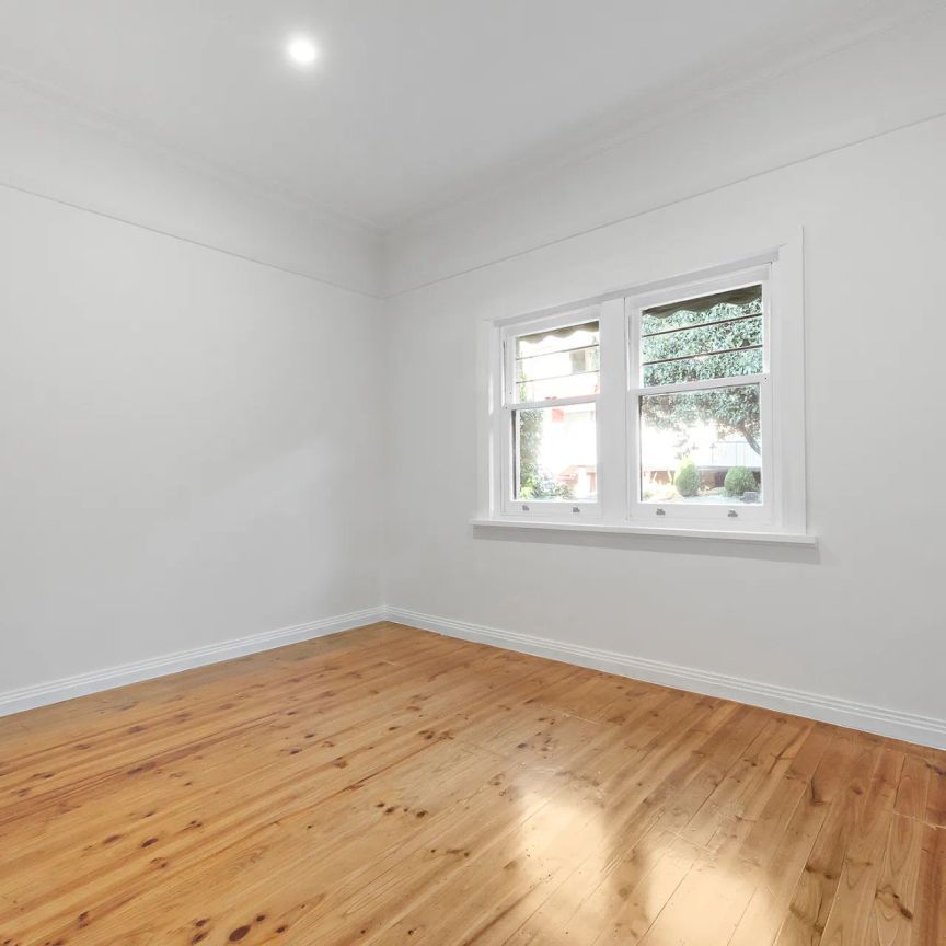 2/2 Montpelier Street, Parkside. - Photo 1