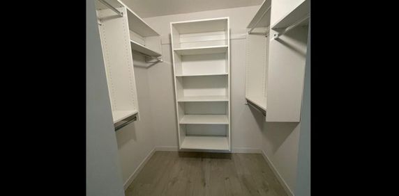 908 Berkley Road - Photo 2