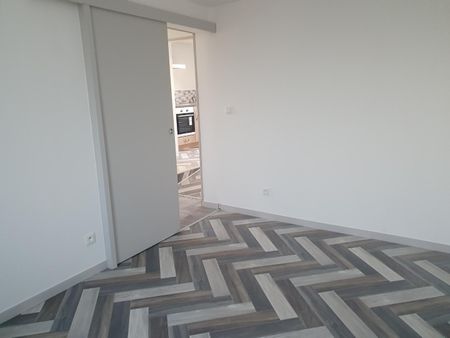 Location Appartement 2 pièces 40m² ST OMER 62500 - Photo 3