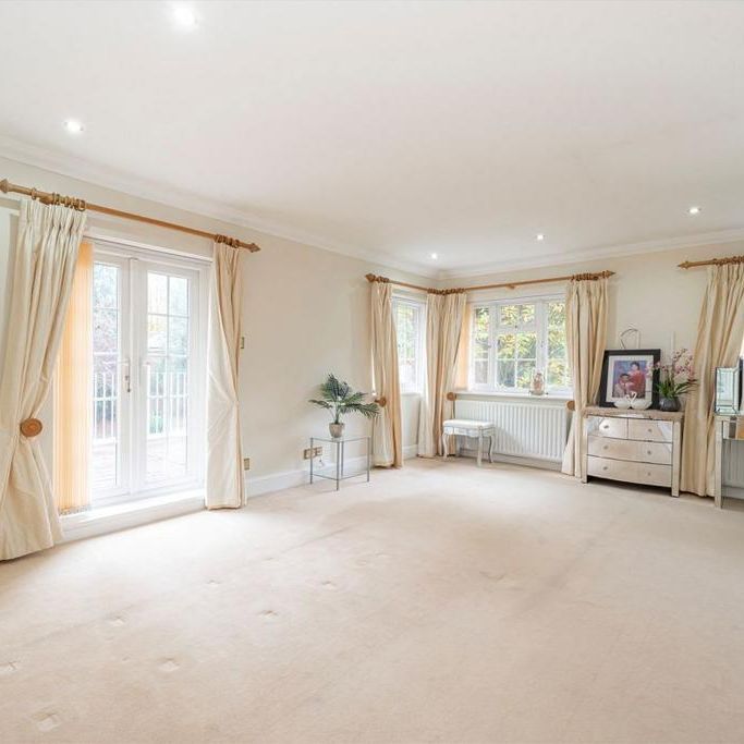 6 bedroom house to rent - Photo 1