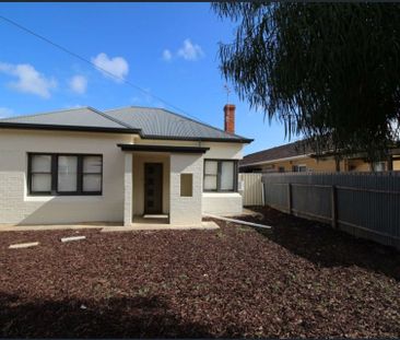 8 Barnes Avenue, Marleston. - Photo 1