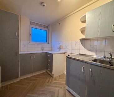 12d Riverdale House, Dunmurry, Belfast, BT17 9DD - Photo 5