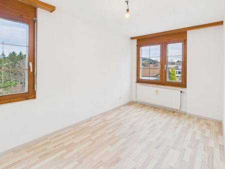 Cozy 4.5-room apartment with large terrace in the forest - Photo 5