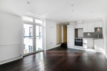 1 Bed Flat, Adolphus Road, N4 - Photo 2