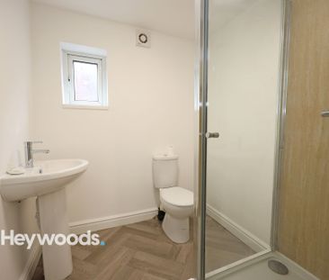 2 bed terraced house to rent in Oldfield Street, Stoke-On-Trent, ST4 - Photo 3