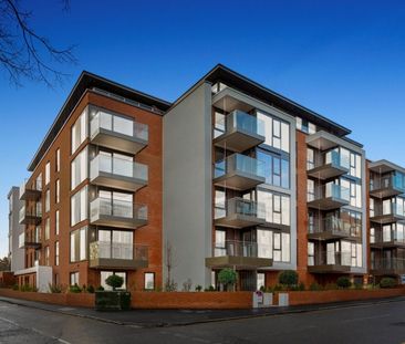 Station Road, Gerrards Cross, Buckinghamshire,SL9 - Photo 3