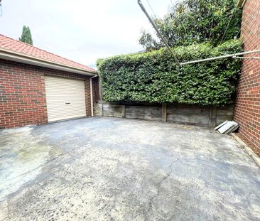 1/23 Baden Powell Place, Mount Eliza VIC 3930 - House For Rent | Do... - Photo 6