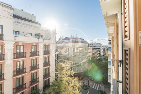 Luxury Flat for rent in Madrid, Spain - Photo 5