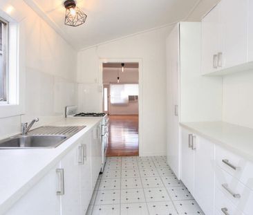 Your Next Move. - Photo 4