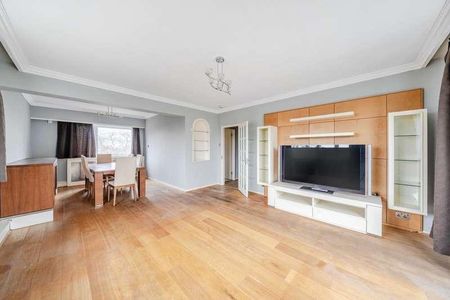 Avenue Road, London, NW8 - Photo 2