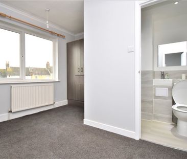 House Share to rent - Ruskin Road, Belvedere, DA17 - Photo 2