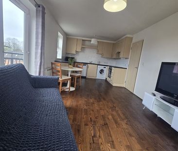 2 Bed Flat, Pipkin Court, CV1 - Photo 2