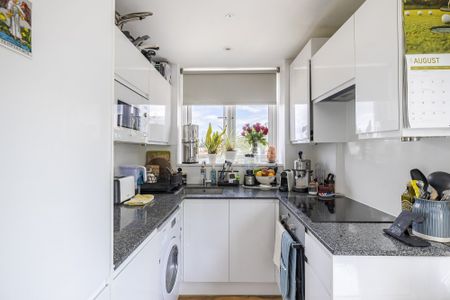 Cobbs Hall, Fulham Palace Road, Fulham, London, SW6 - Photo 5