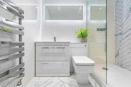 Lacuna, Windsor Esplanade, Cardiff, CF10 - Photo 3