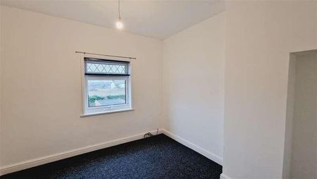 Dingle Lane, Winsford, CW7 - Photo 3