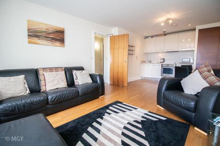 2 bedroom apartment to rent - Photo 3