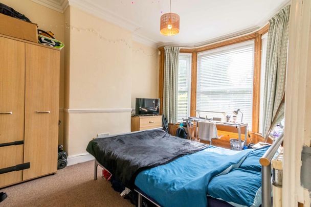 5, Newby Terrace - Photo 1