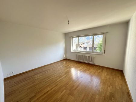 Sierre, appartement de 3.5 pièces avec terrasse à deux pas du centre - Photo 4