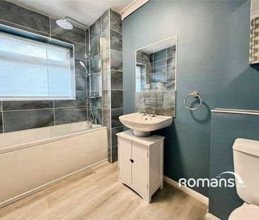 Elm Road, High Wycombe, Buckinghamshire, HP12 - Photo 6