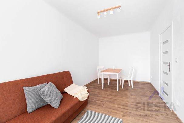 Warszawa Wola, ul. Dzielna - Photo 1